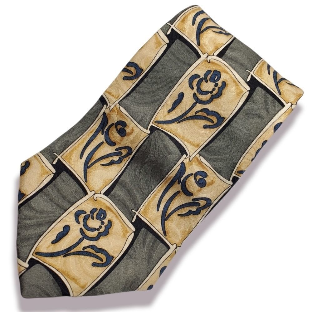 Vintage Cellini Linea uomo 100% silk‎ men's Tie.